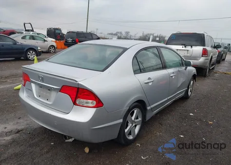 2010 Honda Civic Lx-S z USA, uszkodzony, nr VIN 2HGFA1F69AH561093